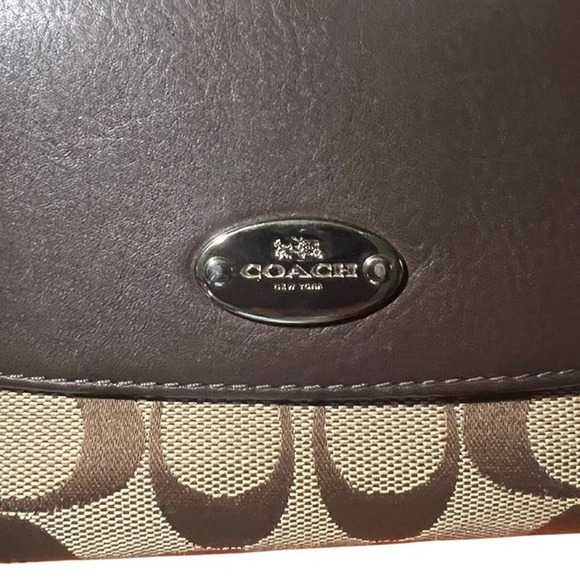 COACH Signature Canvas / Leather Khaki /Brown Trifold Wallet Checkbook F53615 - Picture 10 of 10